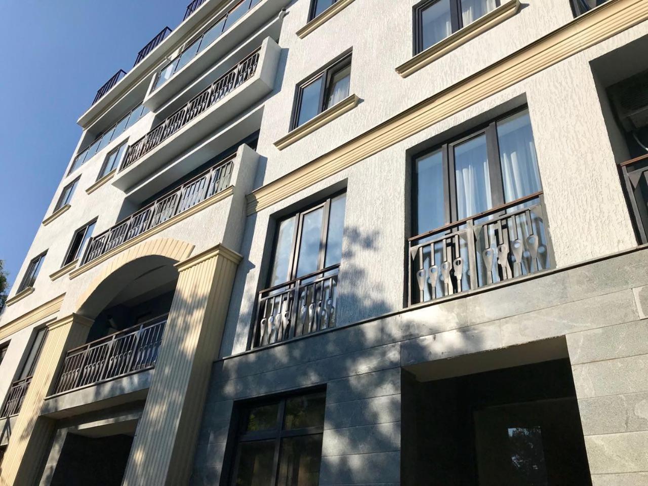 City Center Apartments By Happy Place Tbilisi Exteriér fotografie